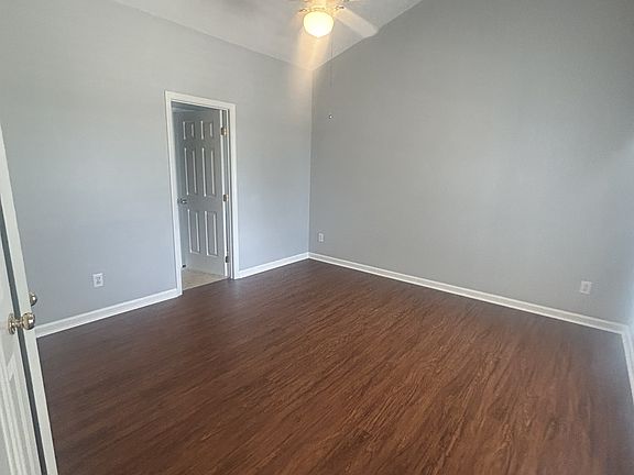 5th image of 2208 Castle Pines Dr