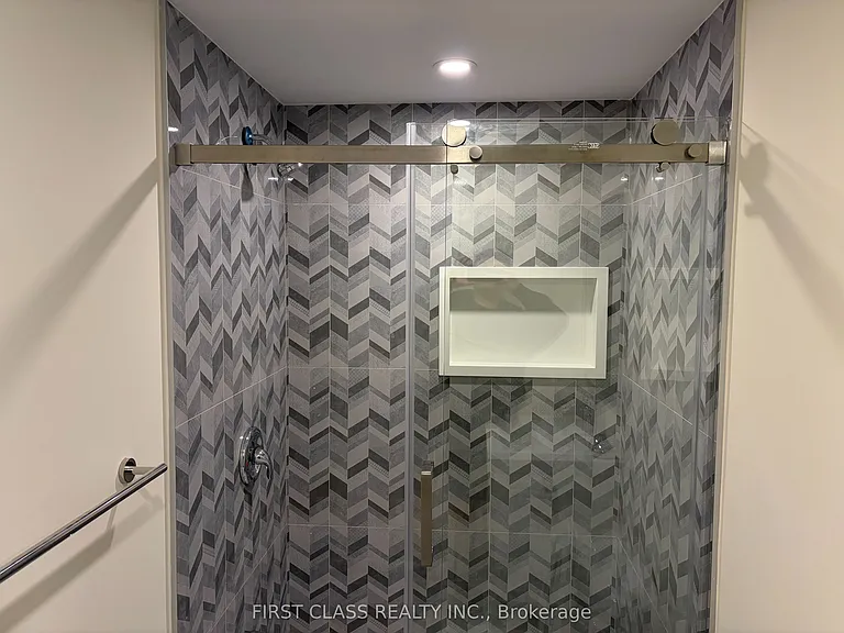 157 Galbraith Cres #BSMNT — Photo 6