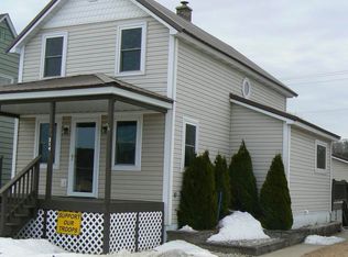 214 E Munising Ave, Munising, MI 49862