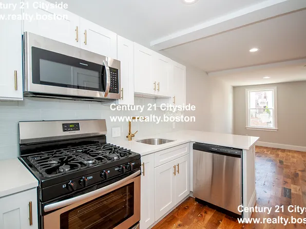 89 Morris St, Boston, MA