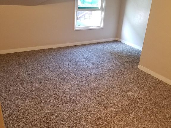 5th image of 1345 Elizabeth Ave APT 5