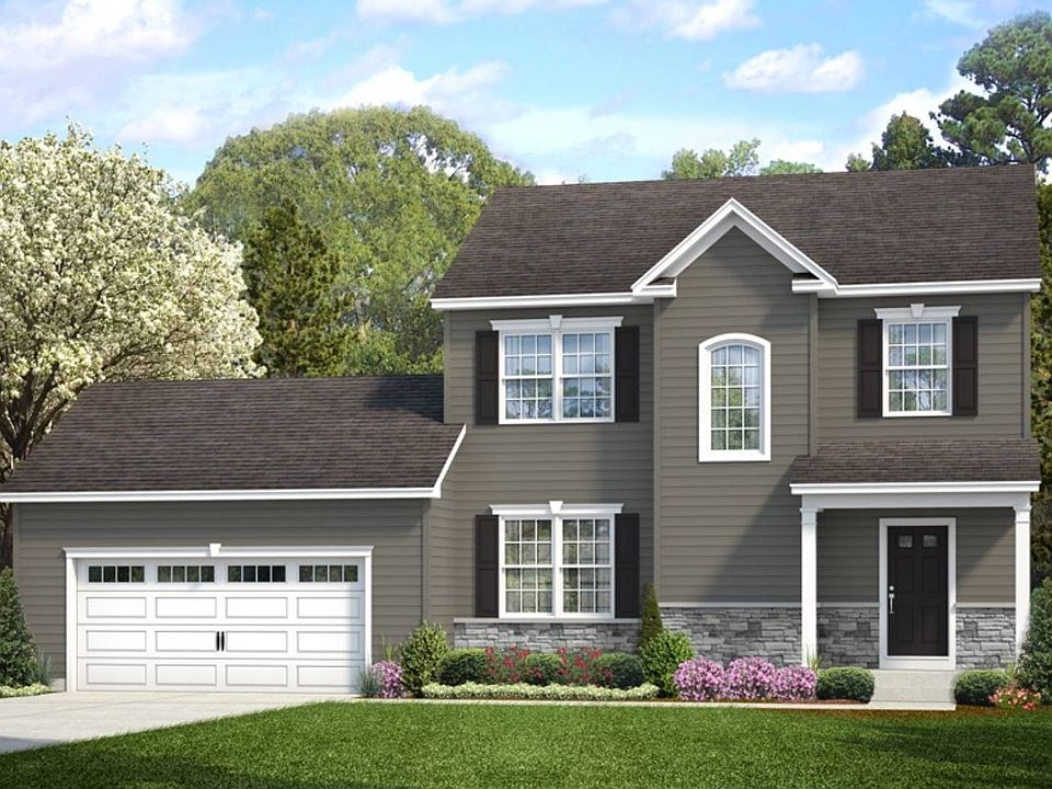 1st image of 4 Tamarac Dr