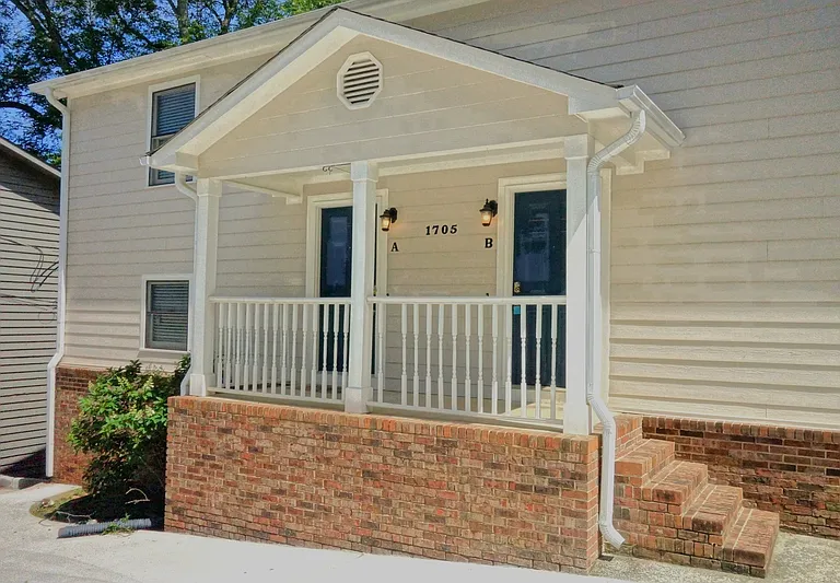 1705 Toll Gate Rd SE #A — Photo 3