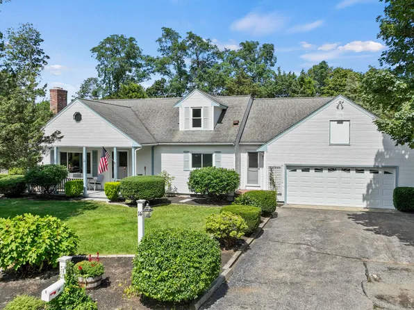14 Squibnockett Drive, East Falmouth, MA 02536