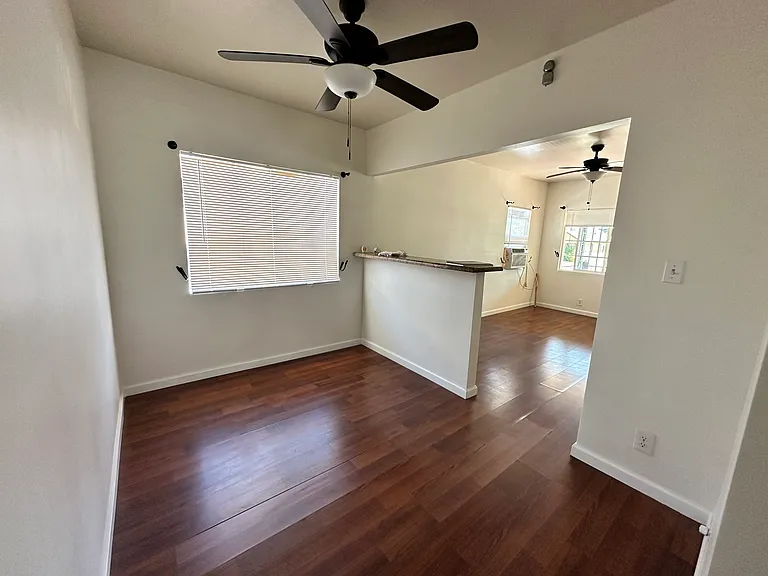 821 Orange Grove Ave — Photo 16