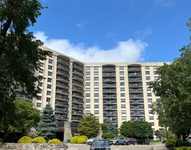 2 Claridge Dr #7 IE, Verona, NJ, 07044