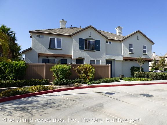 2nd image of 1392 Normandy Dr