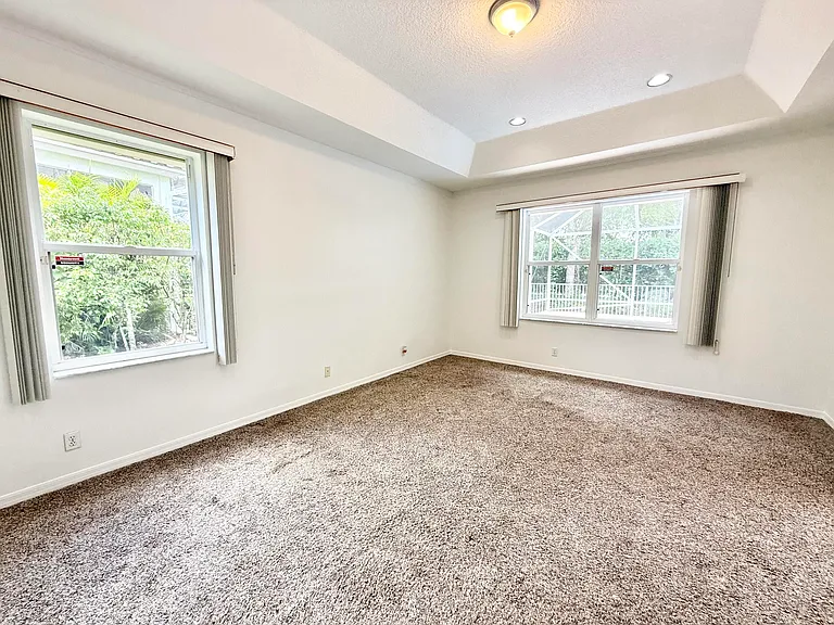12310 Riverfalls Ct — Photo 5