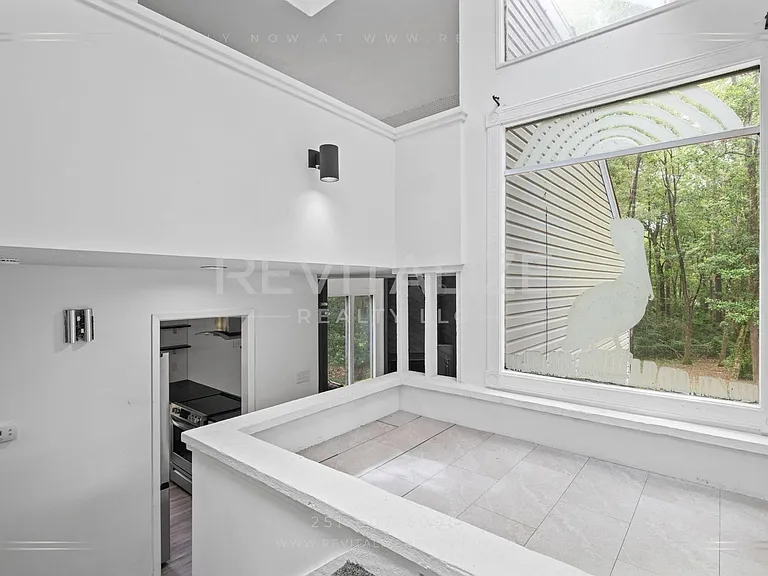 2739 Knollwood Dr — Photo 21
