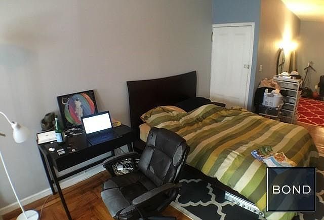2nd image of 657 Manhattan Ave APT 2L