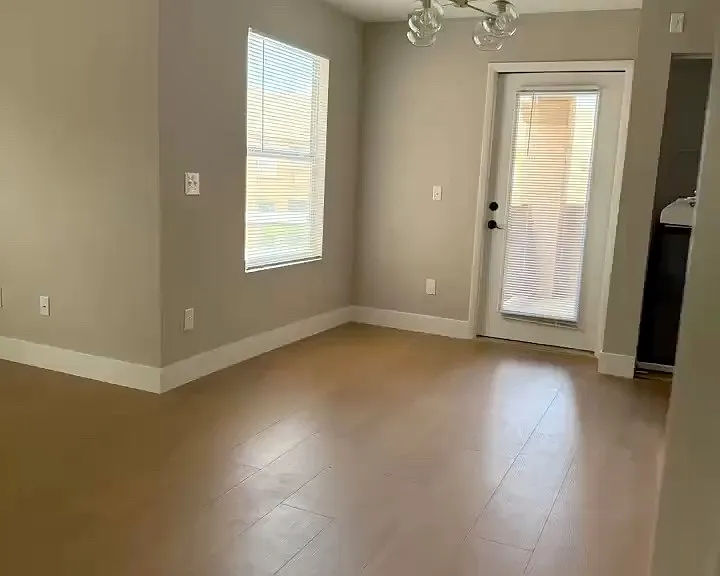 1150 N Buffalo Dr #2025 — Photo 1