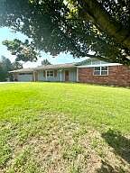 1st image of 123 Hollow Ln