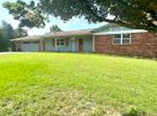 123 Hollow Ln, Russellville, AR 72802