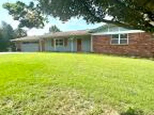 123 Hollow Ln, Russellville, AR 72802