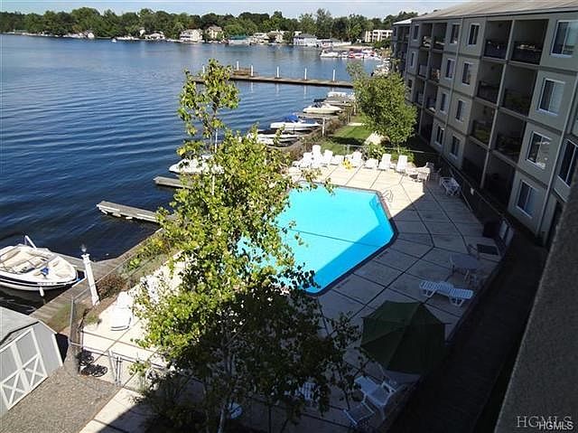 1st image of 4 Marina Dr APT E1