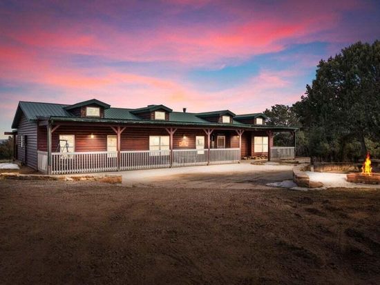 29 Pine Haven Rd, Tijeras, NM 87059