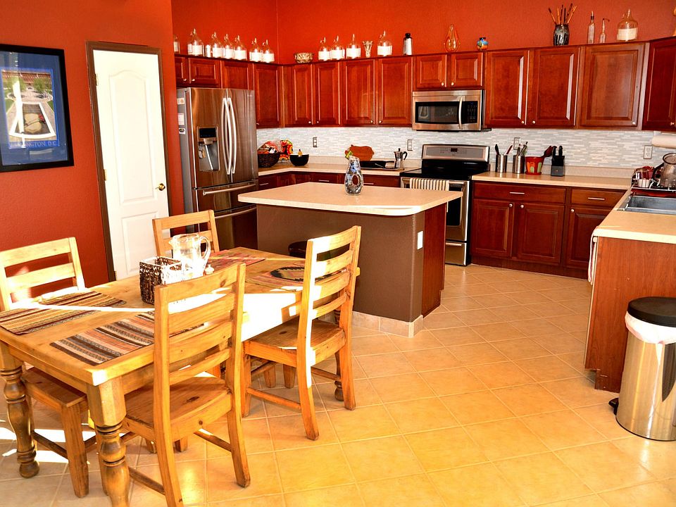 1st image of 9345 N Indian Summer Dr