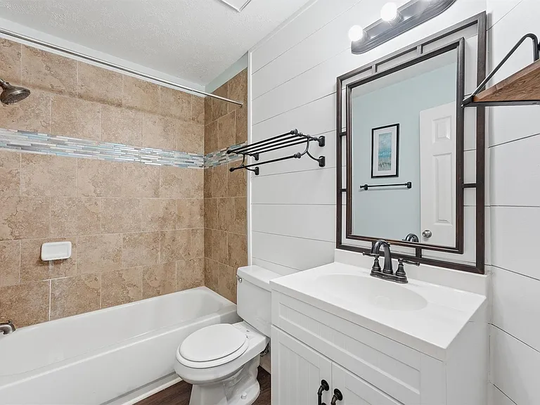 7419 Timber Ridge Trl — Photo 14
