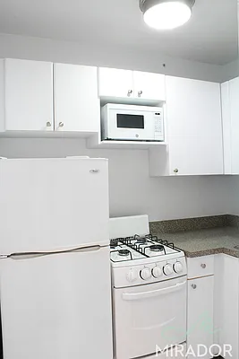 Rented by Mirador Real Estate | media 28