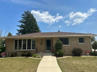 2427 25th Ave, Kenosha, WI 53140