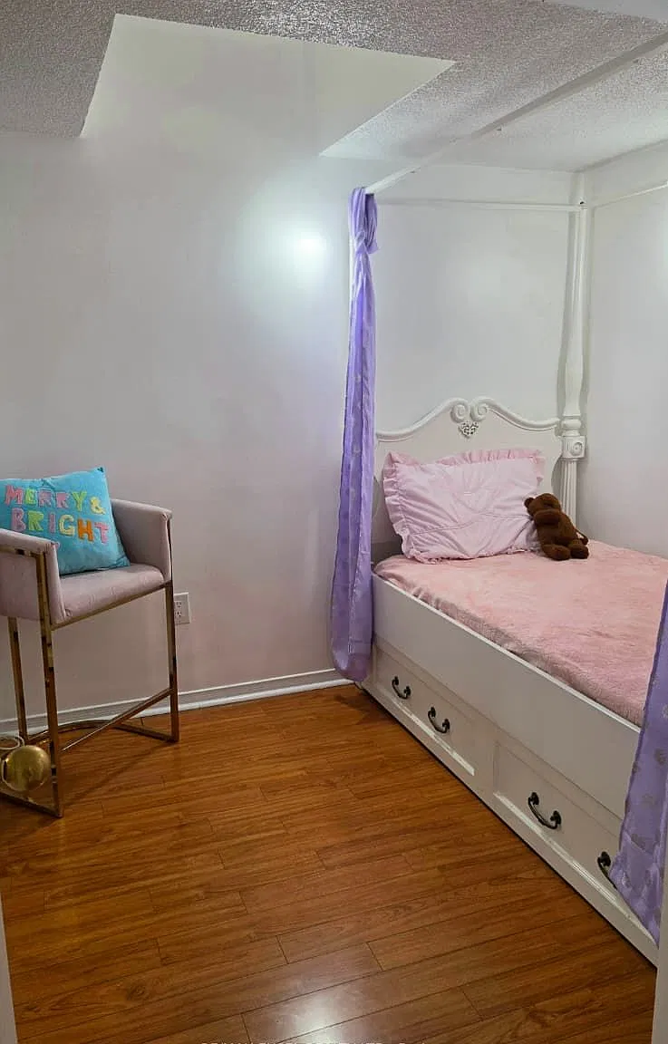 2 bed, $2,300 — Photo 3