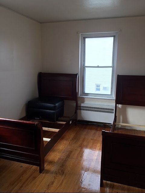 1st image of 2519 Woodhull Ave
