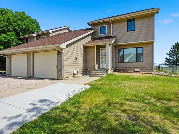 25B Statesboro Dr, Belle Fourche, SD 57717