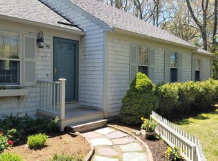 43 Valley Brook Rd, Centerville, MA 02632