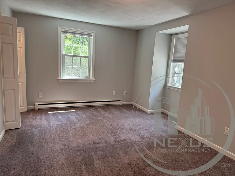 10 Nichols St #4 — Photo 36