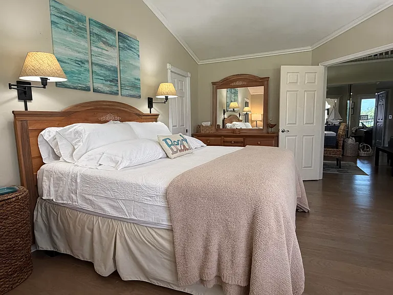 4408 Fairway Dr N — Photo 14