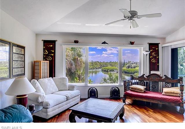 1st image of 21581 Indian Bayou Dr