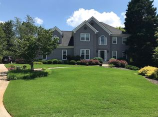 565 Trotters Rdg, Roswell, GA 30075