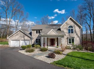 176 N Star Dr, Southington, CT 06489