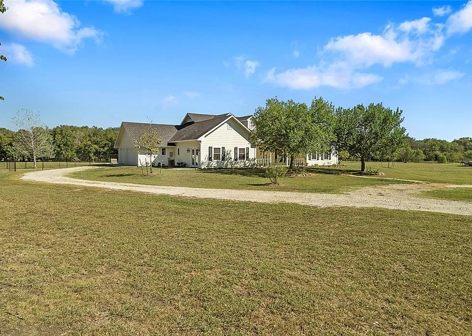 1st image of 3805 County Road 1005