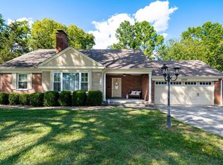 6022 Saint Regis Dr, Cincinnati, OH 45236