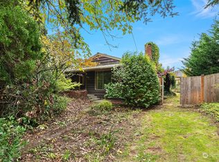 10045 NE 15th St, Bellevue, WA