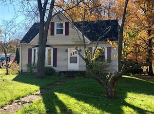 3536 Kent Rd, Stow, OH 44224