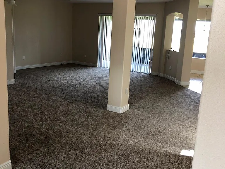 3615 Valleyview Dr — Photo 3