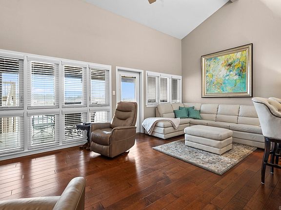 4th image of 142 Lake Hamilton Dr APT 303