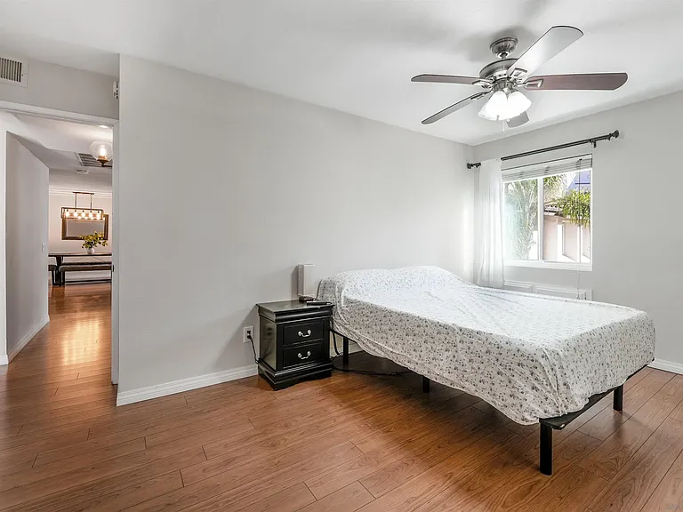 6747 Friars Rd #113 — Photo 37