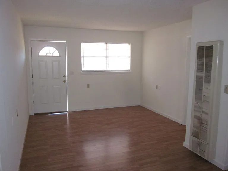 2407 13th Ave — Photo 7