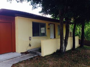 977 Monroe Ct, Apopka, FL 32703