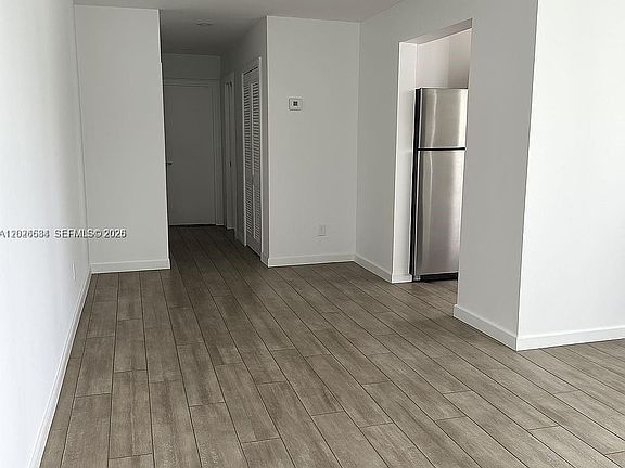 5th image of 221 Meridian Ave APT 309