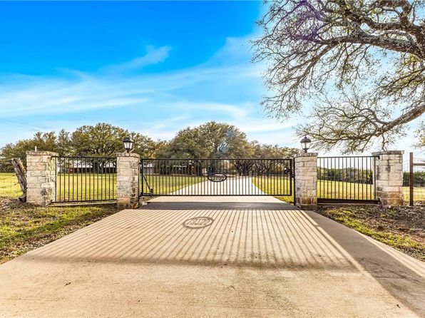 13755 N Lone Star Pkwy, Valley Mills, TX 76689