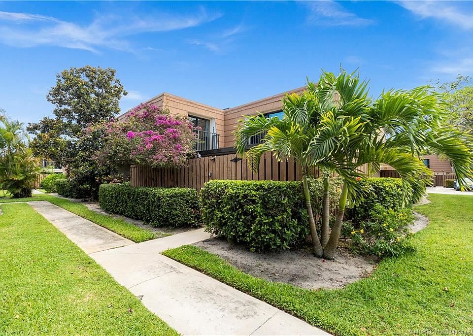 1st image of 6173 SE Riverboat Dr #1014