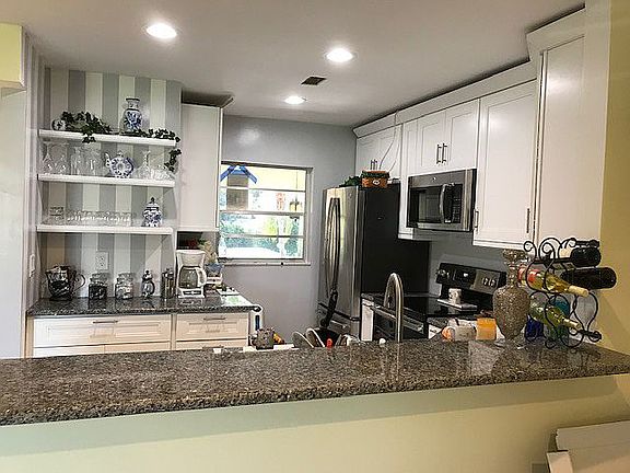 3rd image of 2684 Clubhouse Dr Unit 204