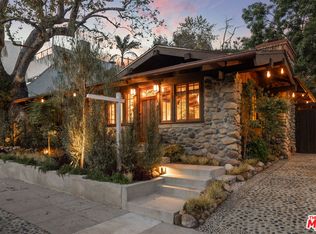 408 Sycamore Rd, Santa Monica, CA 90402