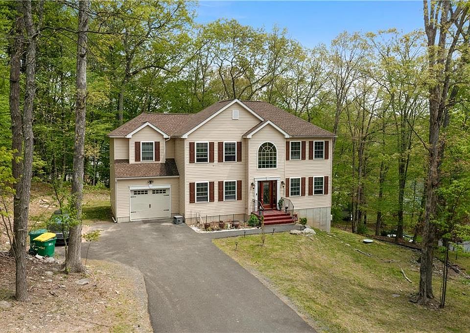 118 Reunion Rdg, East Stroudsburg, PA 18301 MLS 717285 Zillow
