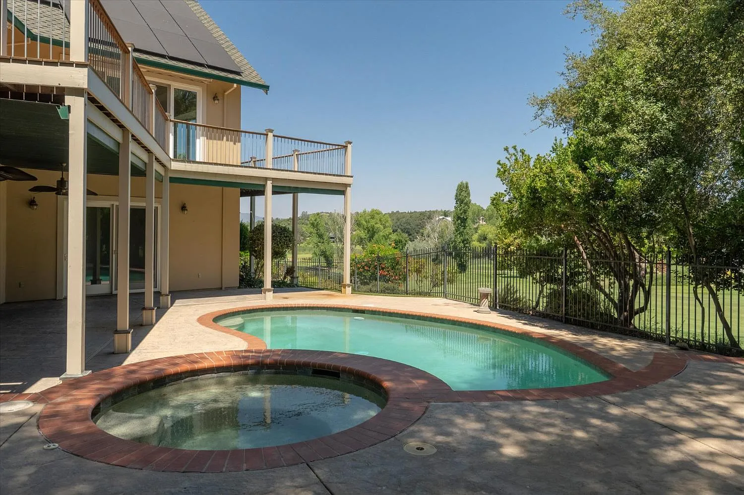 643 Miwuk Way photo 1