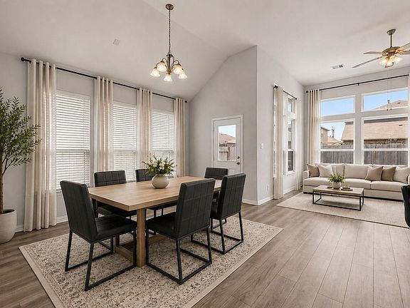 4th image of 8803 W Crescent Lake Cir